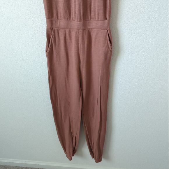 Monrow Supersoft Puff Sleeve Jumpsuit Dry Rose Medium Romper Coverall REVOLVE - Picture 9 of 12